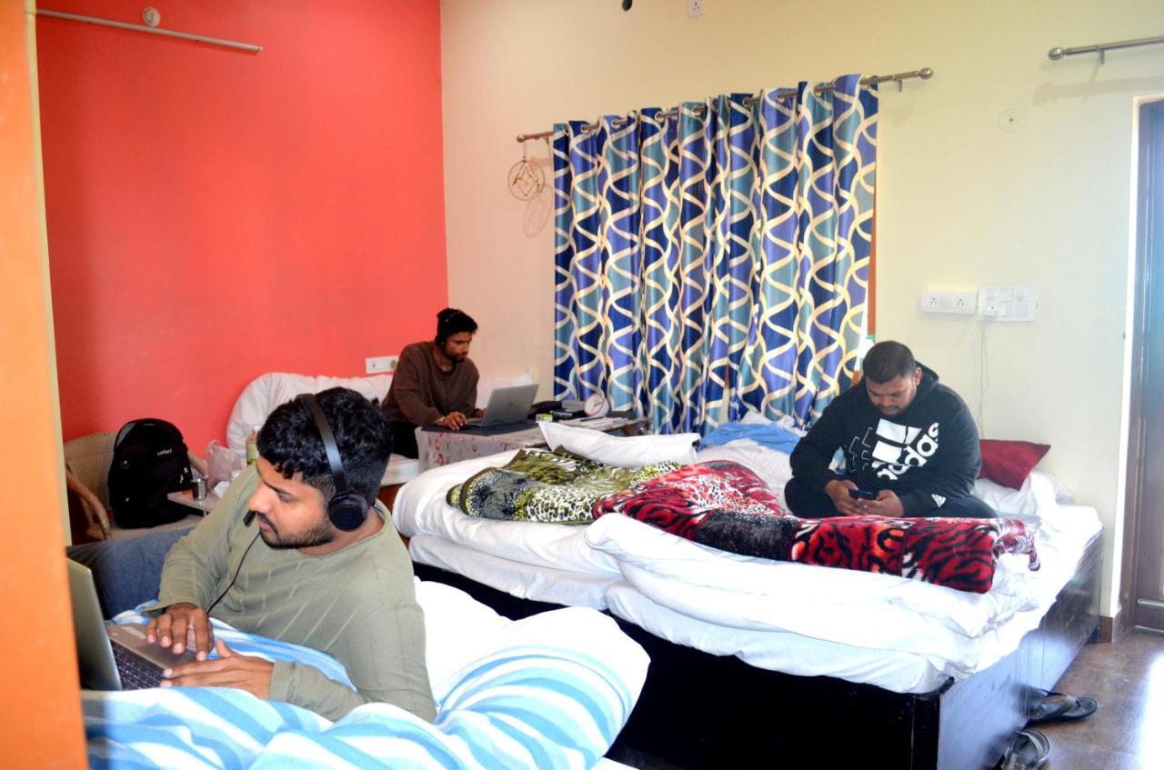 Stayble Homestay Dehradún Kültér fotó
